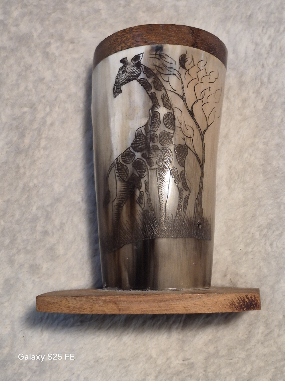 Vintage African Scrimshaw Giraffe Horn Pen Holder